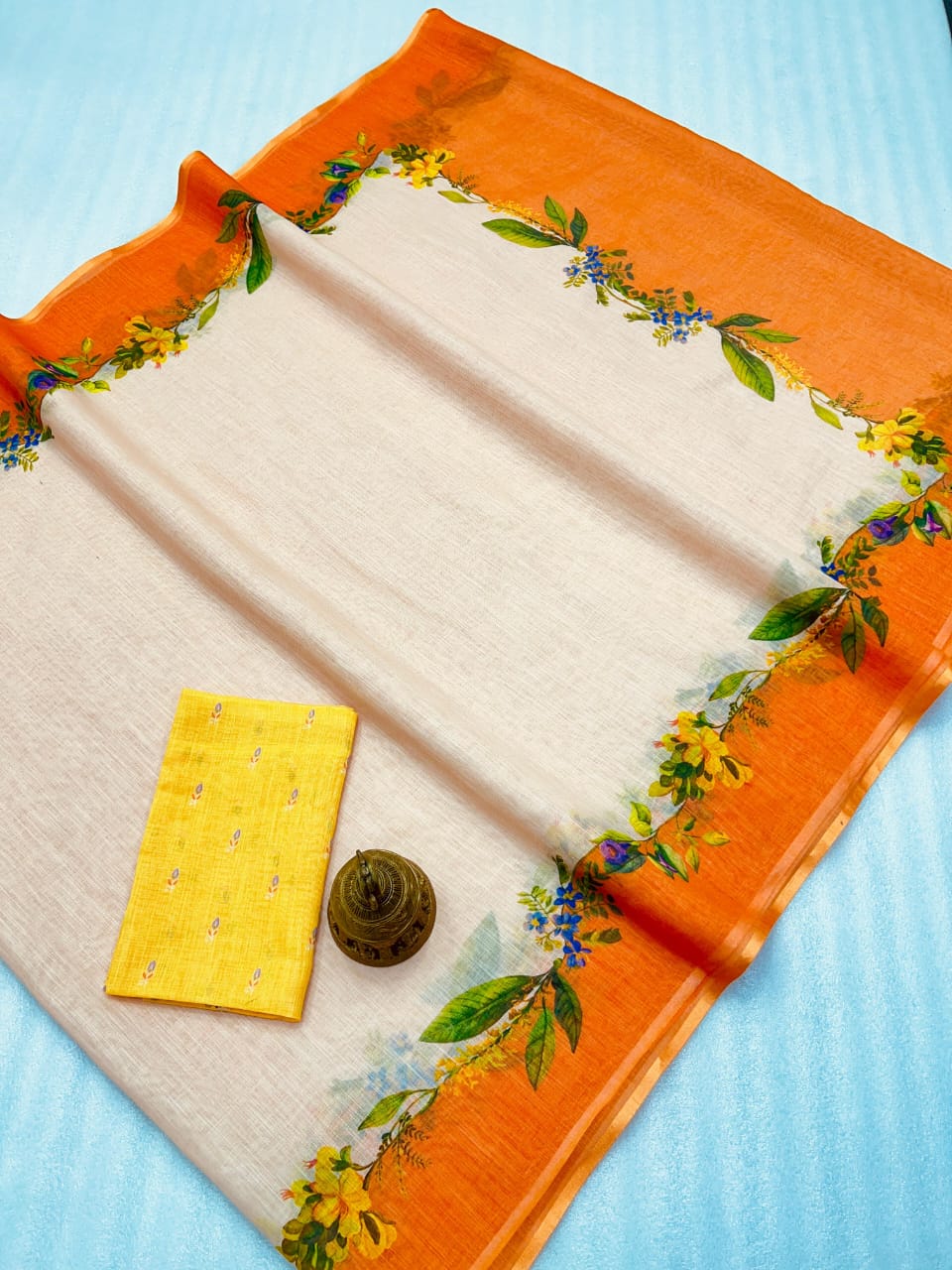 MG 536 Plain Linen Digital Printed Designer Saree Suppliers In India